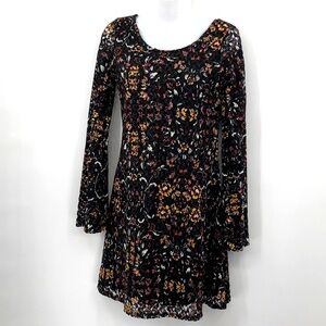 Xhilaration Floral Lace Long Bell Sleeve Fully Lined Dress Size XS